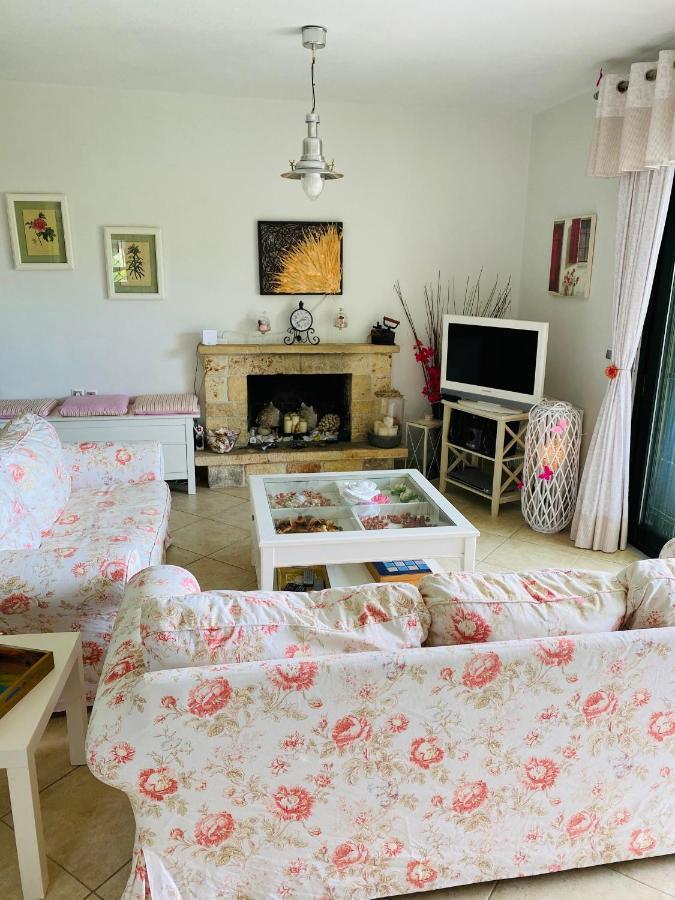 Detached Villa With Sea View 卡尼奥提 外观 照片