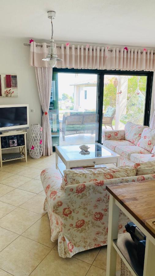 Detached Villa With Sea View 卡尼奥提 外观 照片